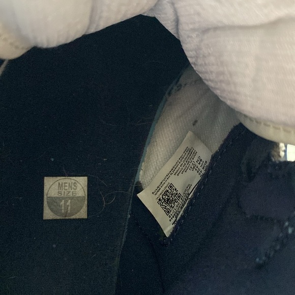 Jordan 1 UNC - Picture 5 of 5